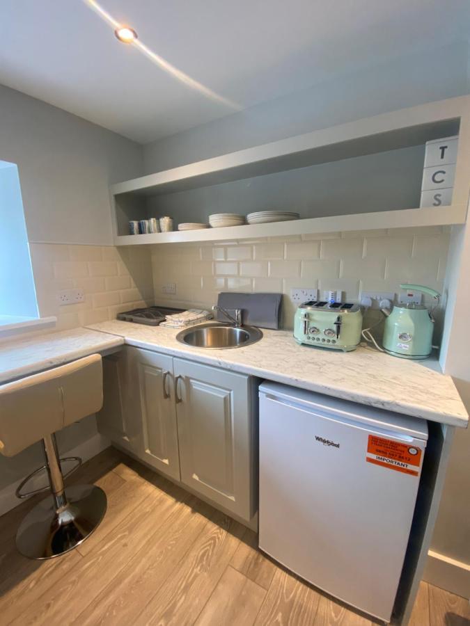 Baxters Apartments Милфорд Экстерьер фото